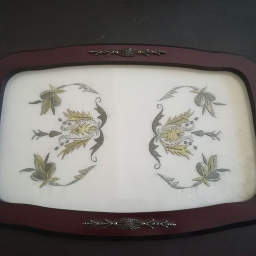 Set of two decorative serving trays