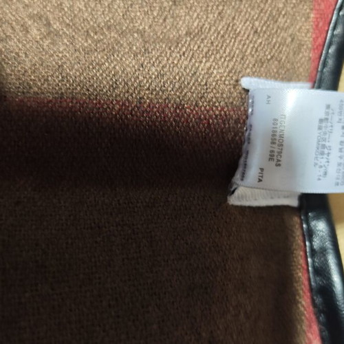 Burberry Equestrian Knight Prorsum Cashmere Blanket Cape Poncho like new
