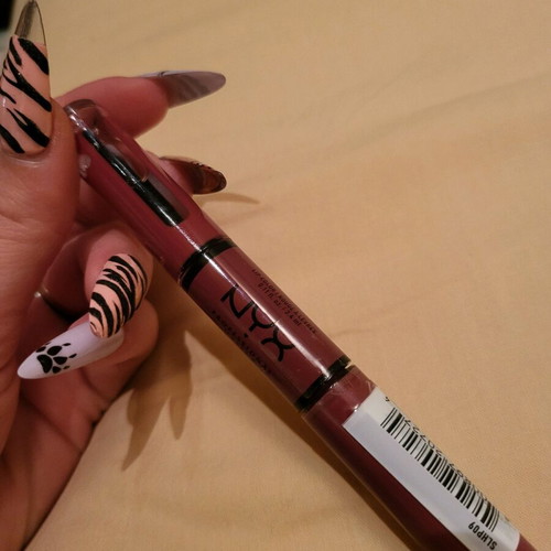 Nyx Cosmetics Shine Loud 2in1 matte lipstick and lip gloss like new in shade make it work