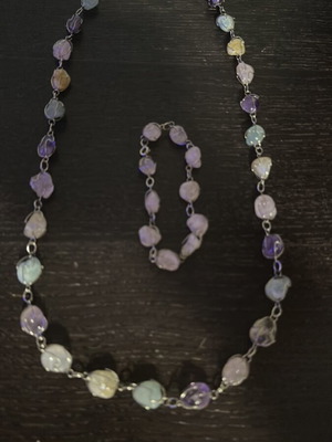 Jewelry set with semiprecious stones like new