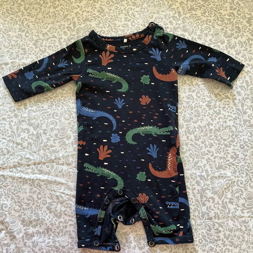 Name it baby romper 0-1 M like new