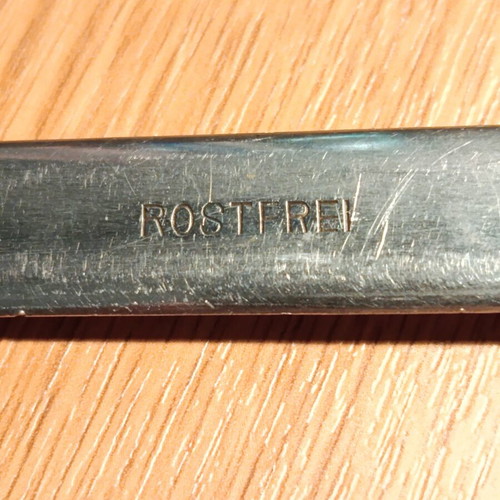 Papercutter Rostfrei stainless steel used