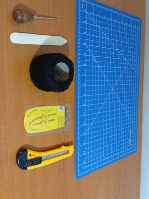 Bookbinding tools set like new with Westcott cutting mat