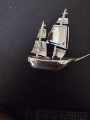 Decorative fixed clock ship like new