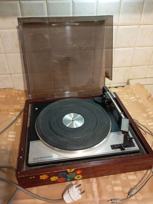 Garrard SP 25 MK IV vintage πικάπ με χειροποίητο ξύλινο σασί