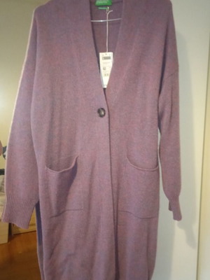 Benetton cardigan new 100% wool, purple