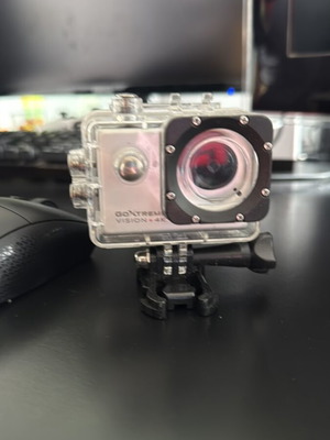 Gox Treme Camera like new with case