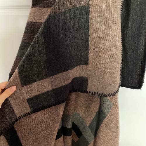 Wool scarf used with soft colors