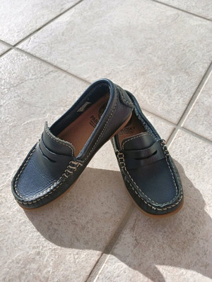 Pablosky leather boys' moccasins Navy blue like new, size 27