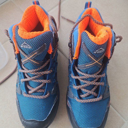 McKinley Toronto Mid AQX JR hiking boots size 33 used, AquaMax