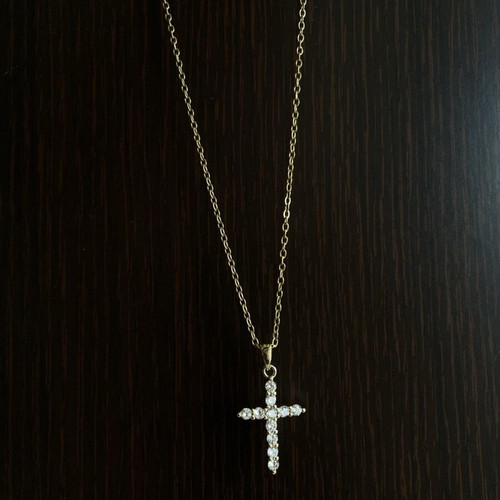 Women's necklace new, gold