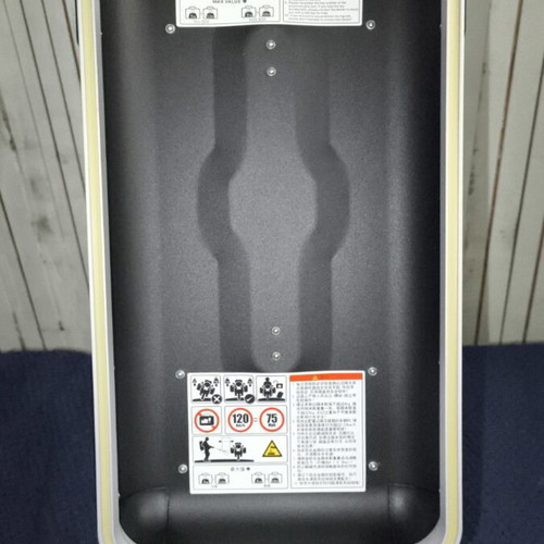 CF MOTO 800mt Side Motorcycle Cases like new, 35L left and 28L right