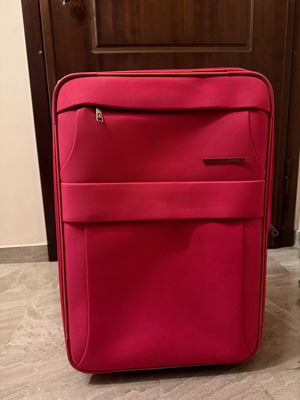 Diplomat suitcase used in pink fuchsia