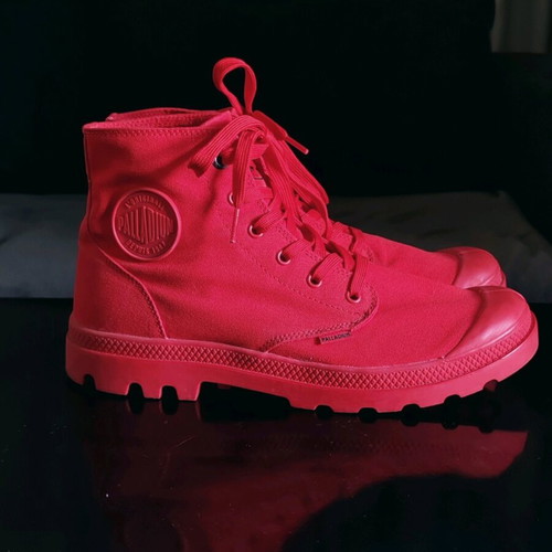 Palladium canvas boots like new, size 44, red