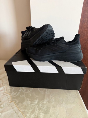 Adidas Ultraboost 5 GTX sneakers, black, size 46.5