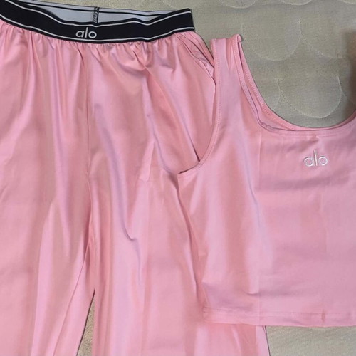 Alo women's sportswear set pink top and pants size M