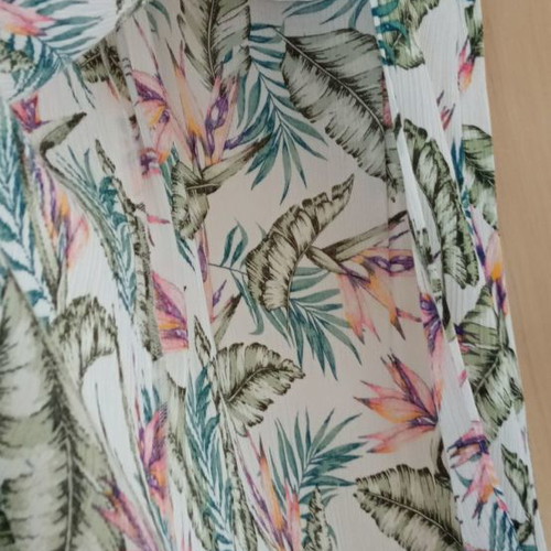 Summer skirt like new with slit multicolored, size M