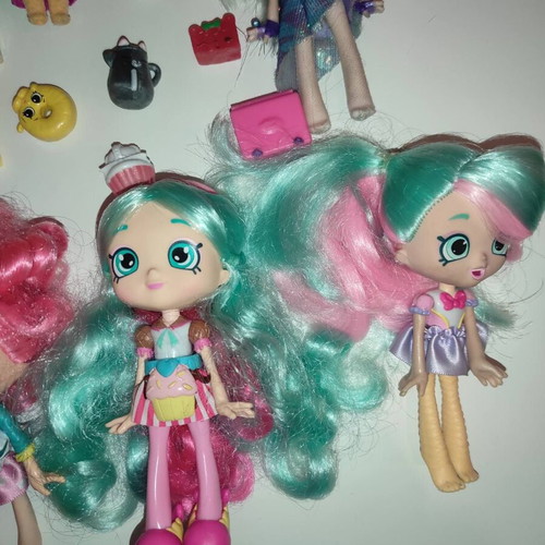 Shopkins dolls used in very good condition