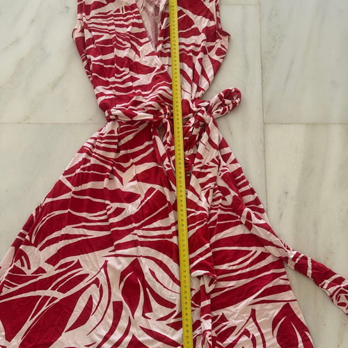 Massimo Dutti dress with red-white print like new, size L