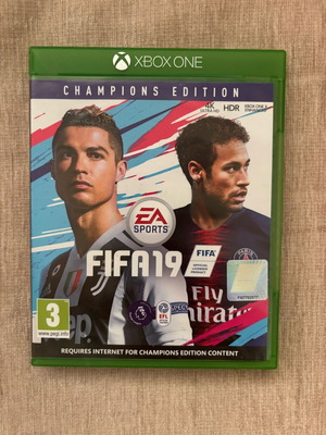 FIFA 19 Champions Edition Xbox One English used, complete