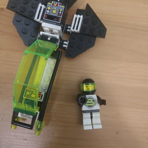 Lego Super Nova II Blacktron II 6832 vintage set used