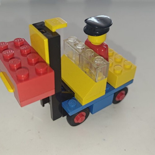 Lego Vintage Fork Lift used, 1975 set with driver