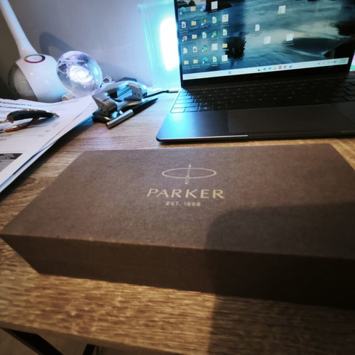 Parker authentic box like new