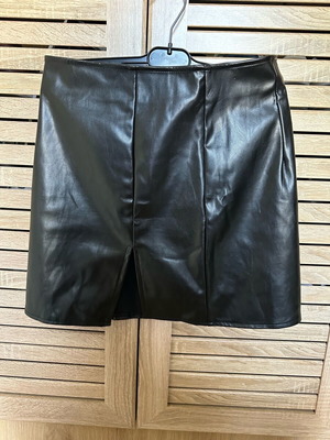 Leather skirt black, like new, size S