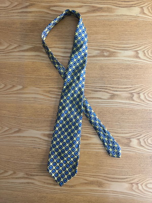 Hubert Milano vintage silk tie with metal logo, excellent condition