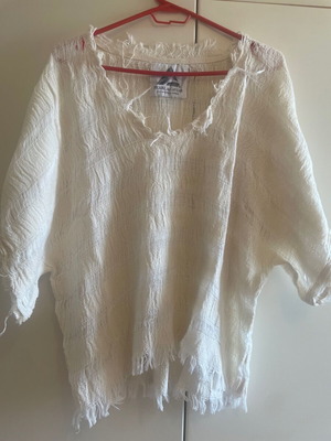 Pearl and Caviar boho blouse like new, one size