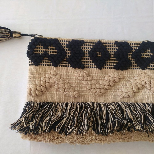 Boho handbag like new with unique design