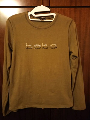 Vintage Bebe rhinestone logo top like new, size XL