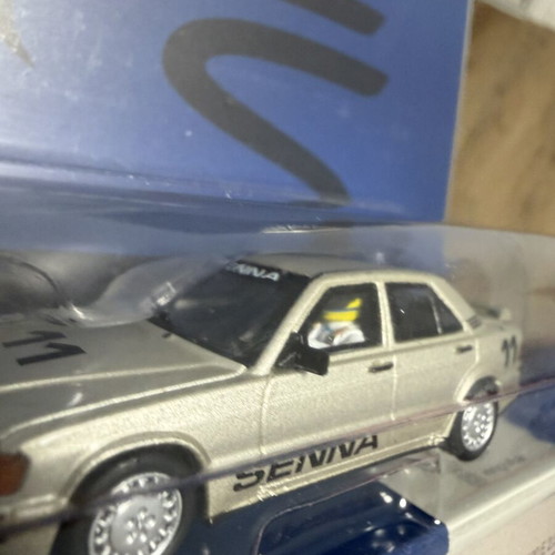 Mini GT 1:64 Mercedes-Benz 190E 2.3-16 #11 Ayrton Senna Edition new