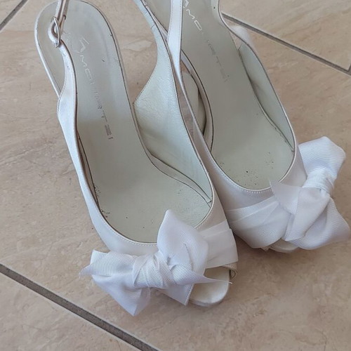 Mourtzi white wedding heels size 38 used