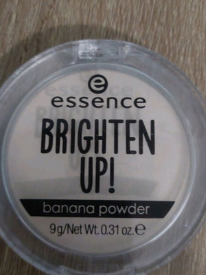 essence Brighten Up! banana powder 9g