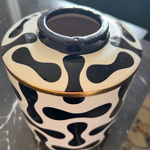Decorative vase new with height 14.5 cm and diameter 13.5 cm