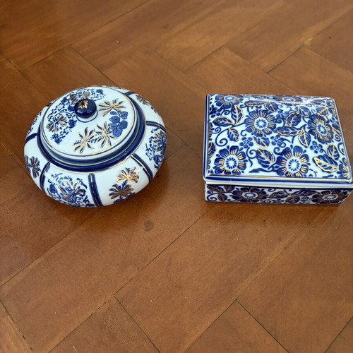 Decorative bowls with lids like new, set of 2