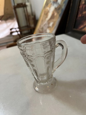 Conical glasses with handle set of two like new