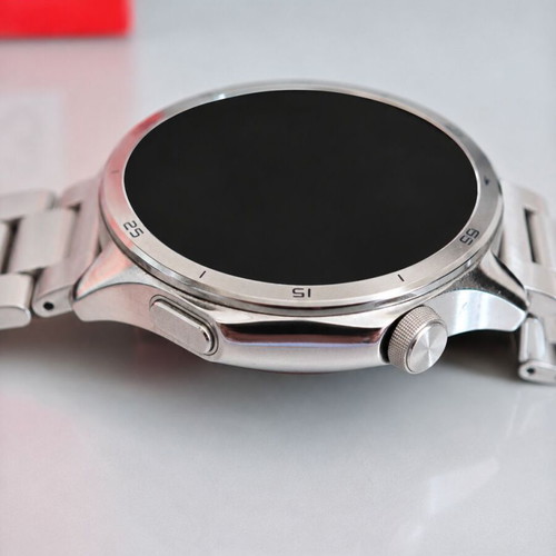 OnePlus Watch 3 Stainless Steel 46mm smartwatch with extra strap and Spigen bracelet