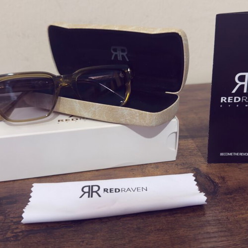 Red Raven Dante Unisex Sunglasses New, Beige
