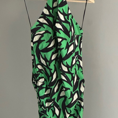Love+Alicia dress new with tags, size M, black and green