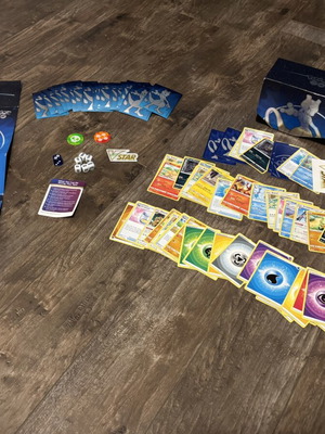 Pokemon GO Elite Trainer Box like new