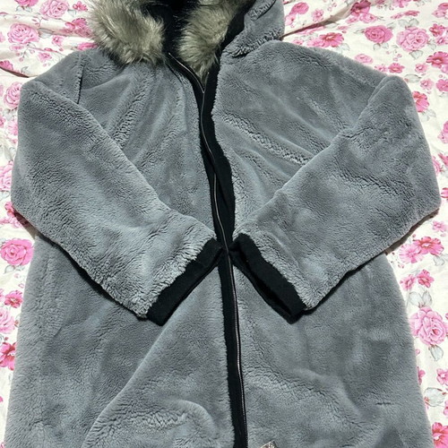Toi&Moi reversible fur coat large like new, black and gray