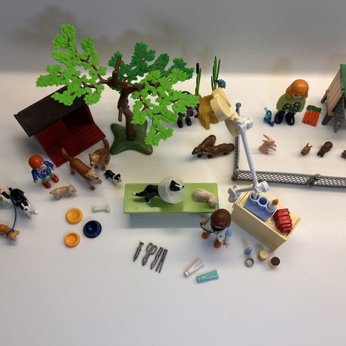 Playmobil Animal-Themed Bundle like new, 5 retired sets
