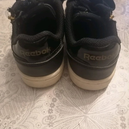 Reebok kids' shoes size 27 used, black, athletic