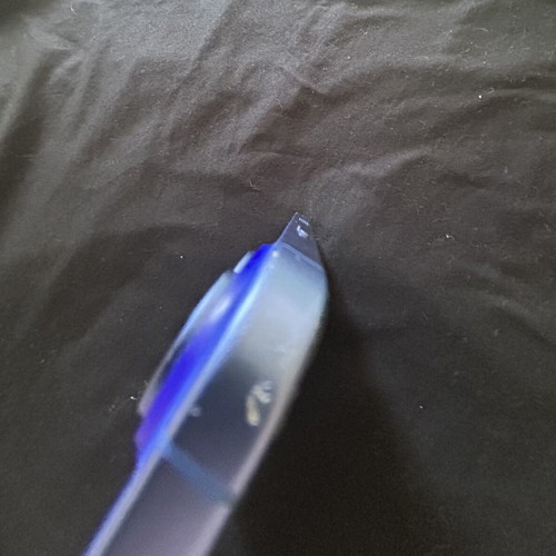 Apple iPhone 16 blue, 128GB, cracked camera lens