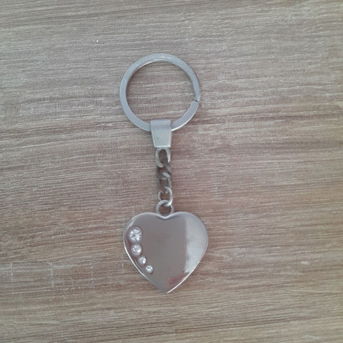 Heart keychain new, length 9.5 cm