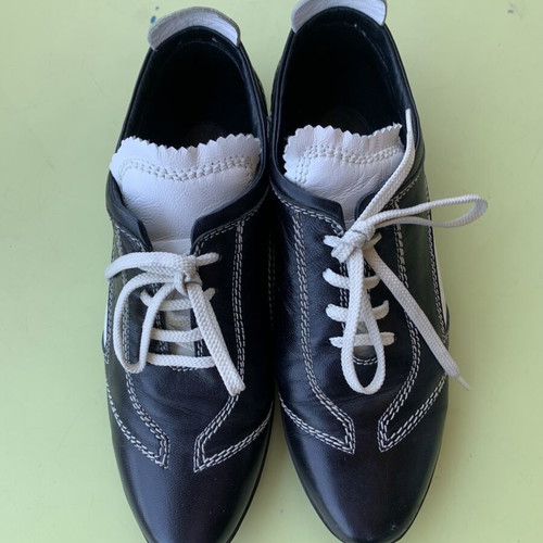 Tod’s sneakers size 40 used
