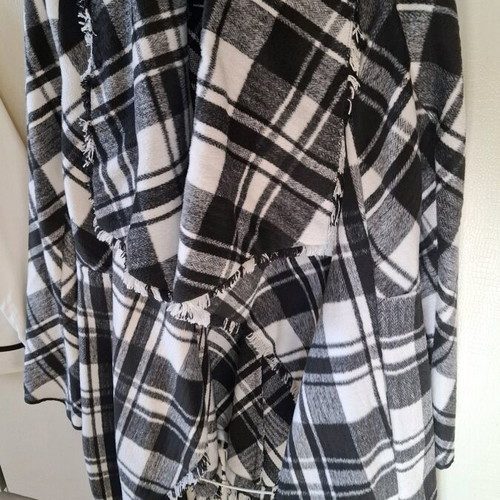 Checked black and white coat new wool and polyester size M Eu38