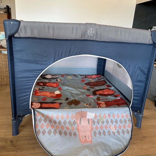 Lionelo foldable baby playpen used with mattress 100x100cm